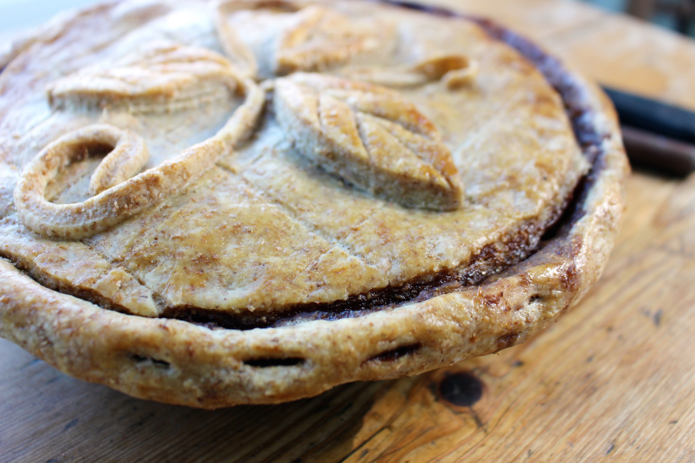 Easy Homemade Vegetarian Mince and Onion Pie