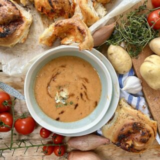 Tomato Soup with Pesto Swirl Buns